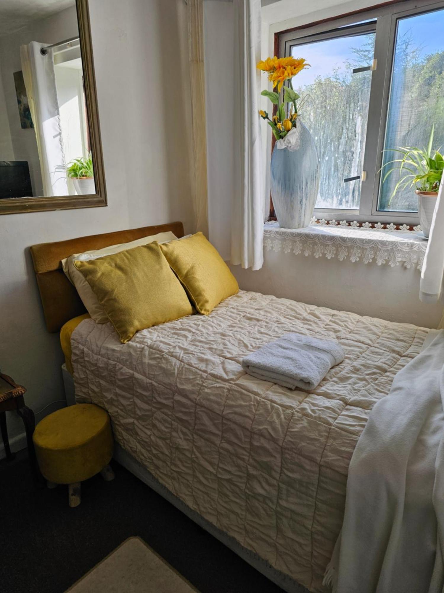 Apartament Cuisinease Ollerton Zewnętrze zdjęcie